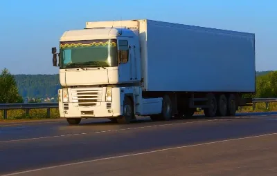 İzmir ile Ümraniye Arası Öğrenci Eşyası Taşıma